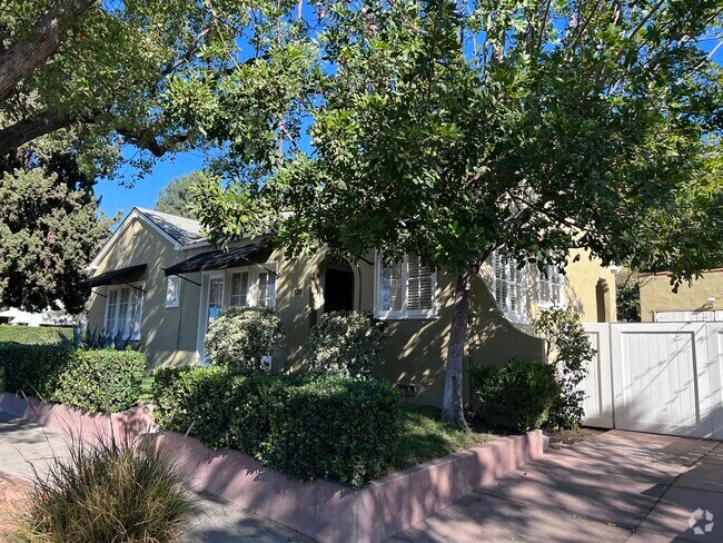 1 Bedroom Houses For Rent In Pasadena Ca 10 Rental Homes Apartments Com