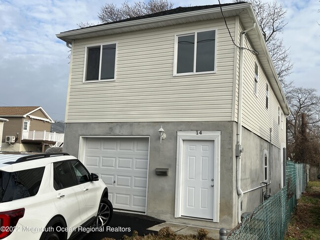 Foto del edificio - 14 Brookside Ave
