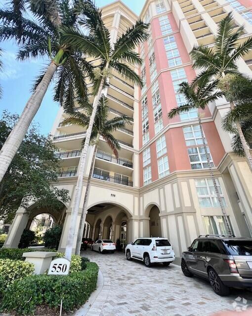 Building Photo - 550 Okeechobee Blvd