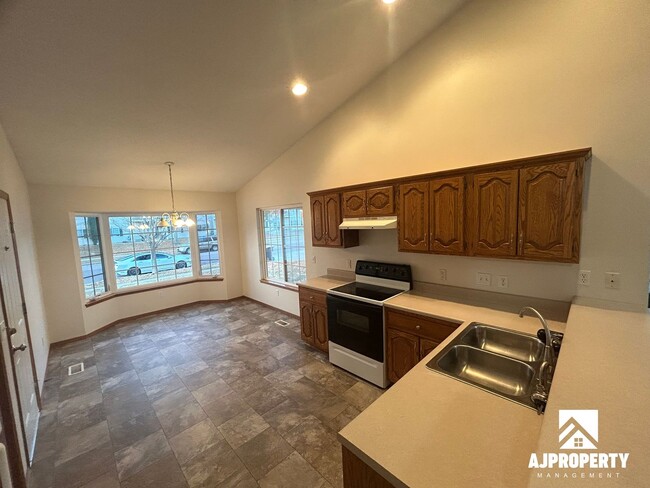 Foto del edificio - 1400 E Northstar Ln