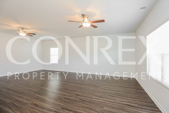 Foto del edificio - Beautiful 3 Bedroom