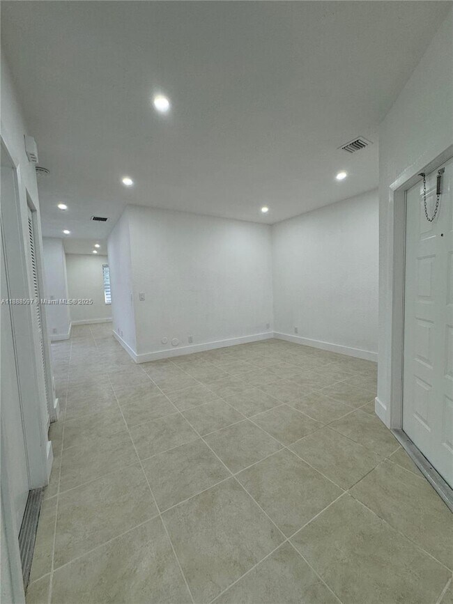 Foto del edificio - 16820 SW 1st Manor