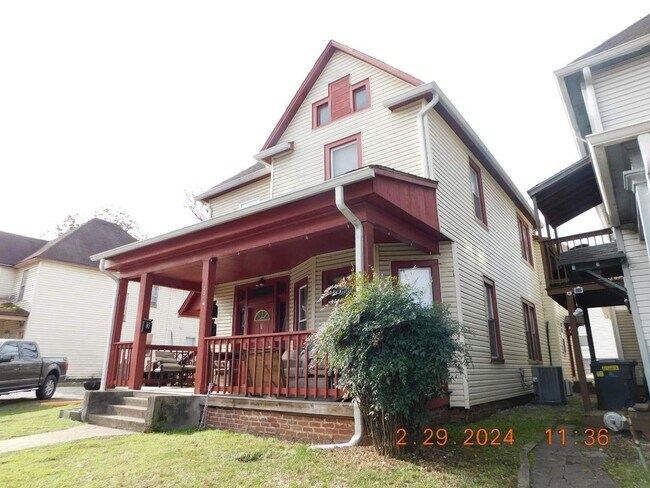 Foto del edificio - 203 Twelfth St