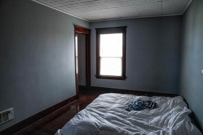 Foto del edificio - 2117 E Providence Ave