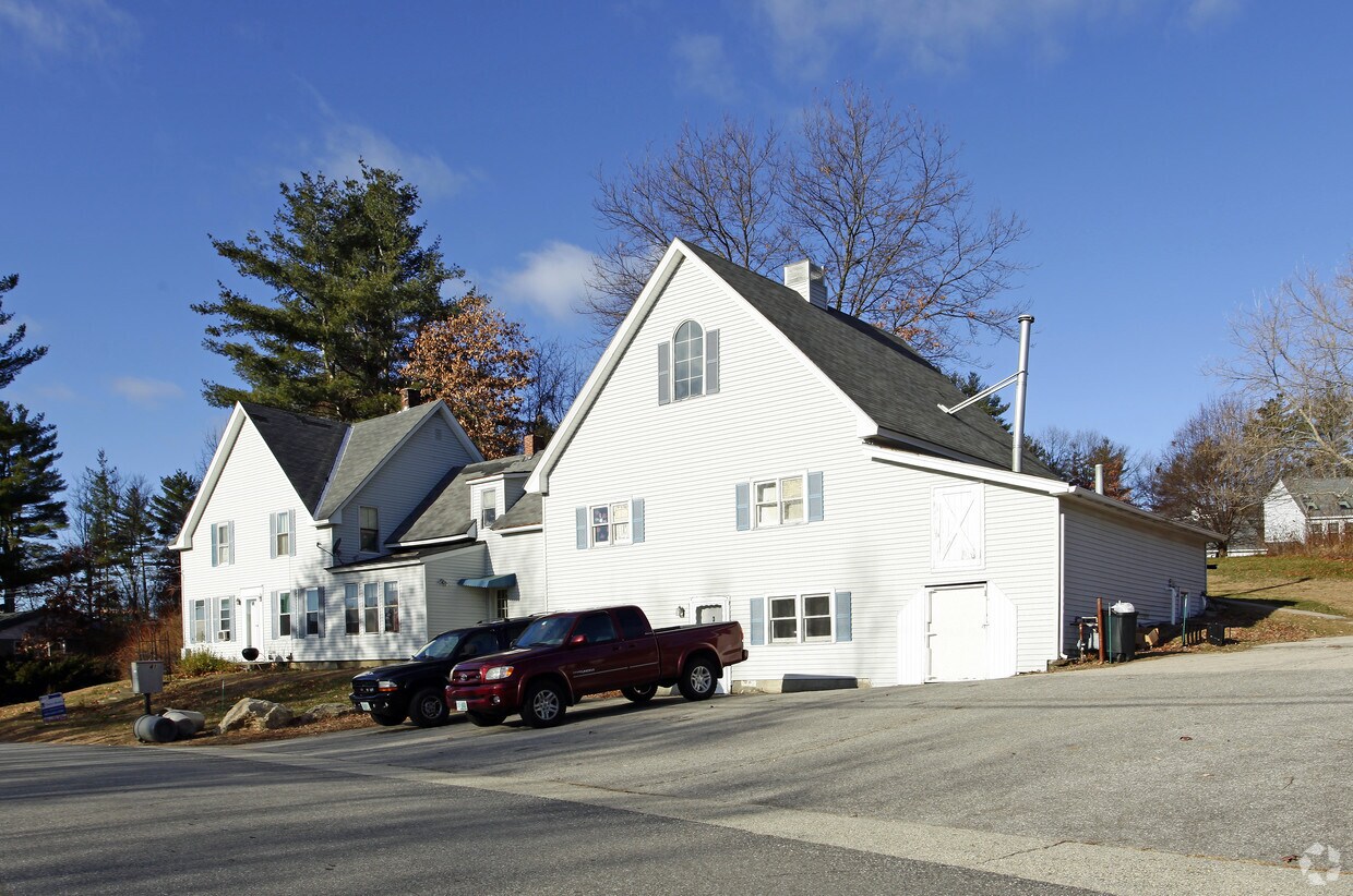 41 Zapora Dr, Hooksett, NH 03106 Apartments in Hooksett, NH