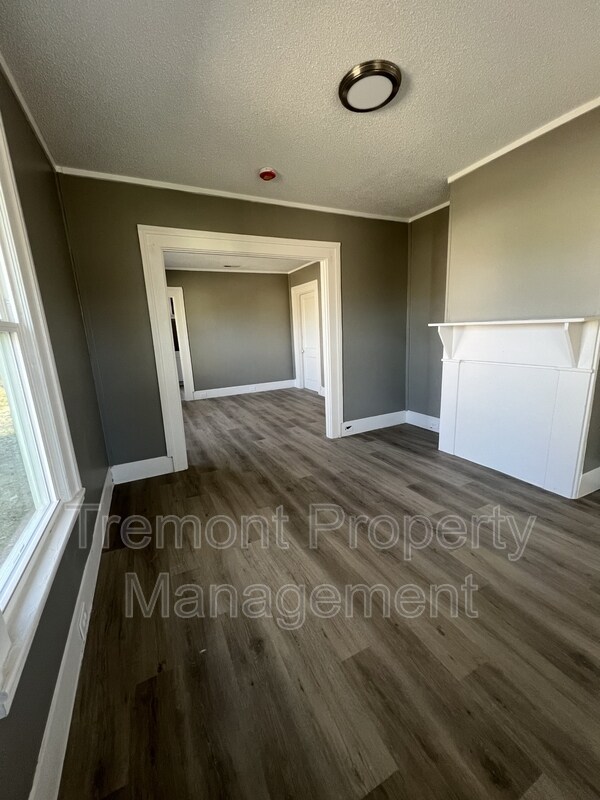 Photo - 726 Henderson Ave House