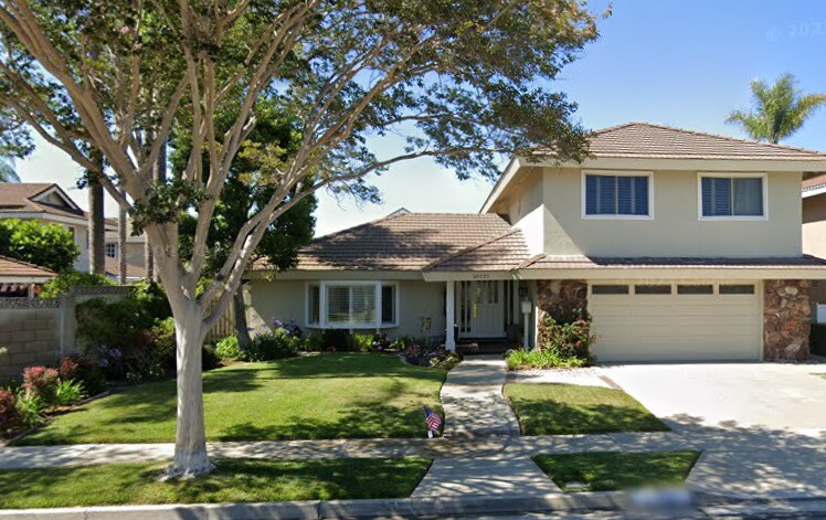 Primary Photo - 10221 Wesley Cir
