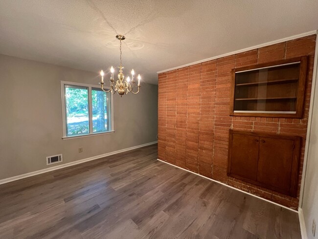 Foto del edificio - 150 Chinquapin Way