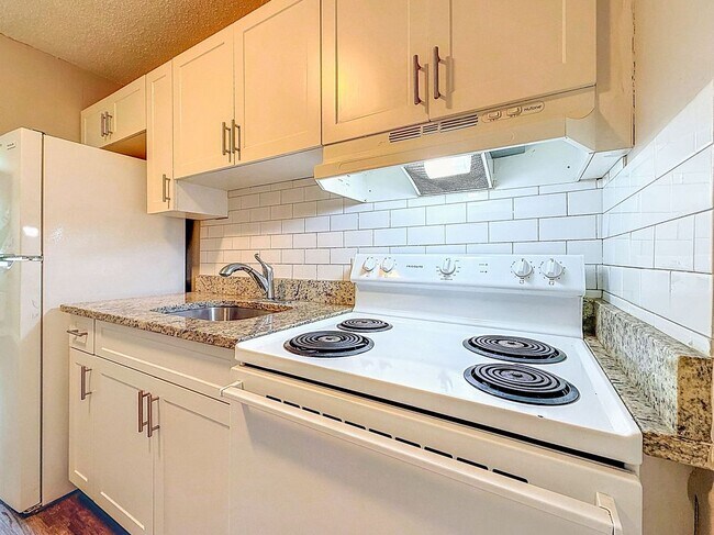 Foto del edificio - 3216 N 48th St