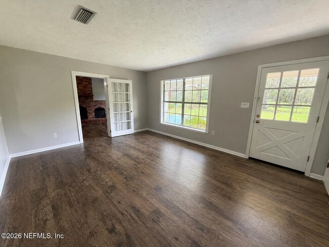 Building Photo - 7451 Crill Ave