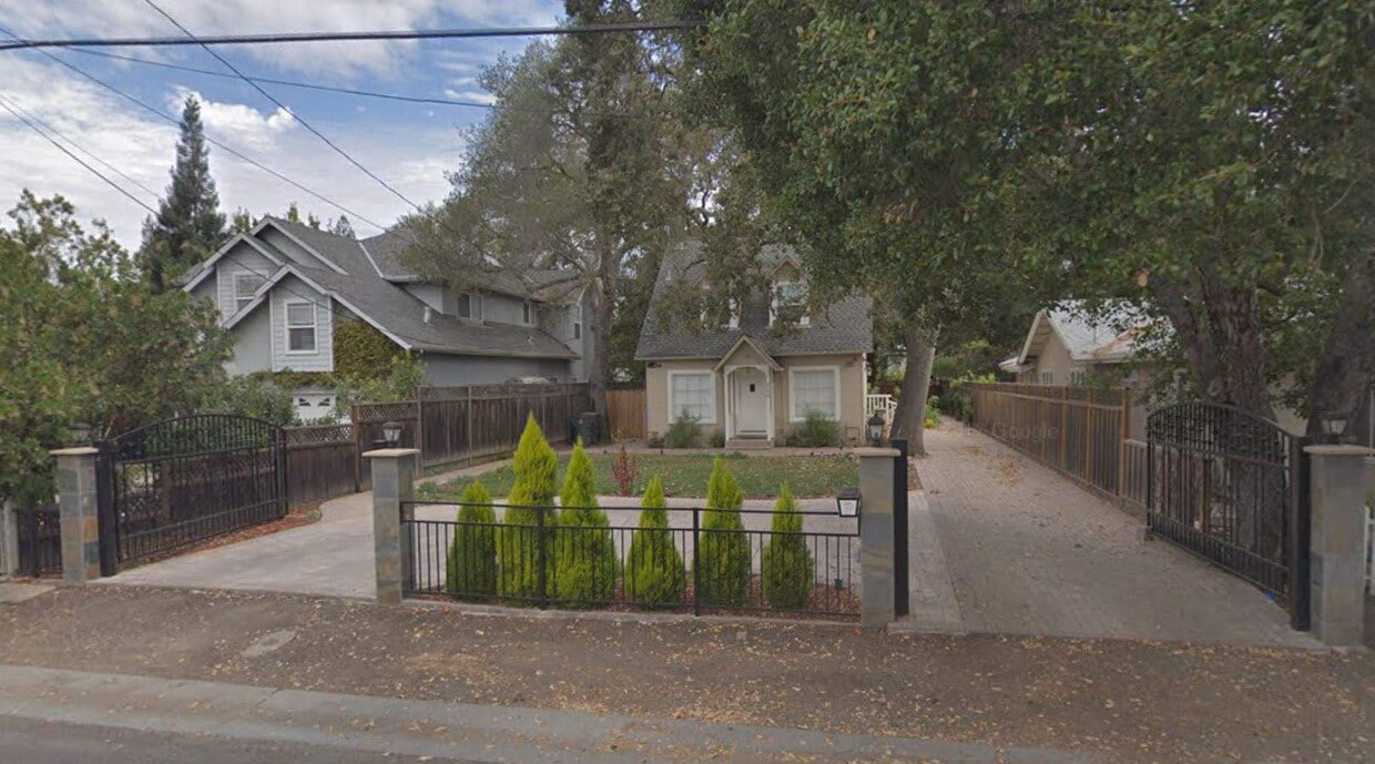 Primary Photo - 3793 La Donna Ave