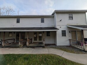 Building Photo - 1008 8th Ave