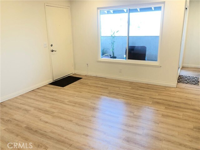 Building Photo - 221 Doverfield Dr
