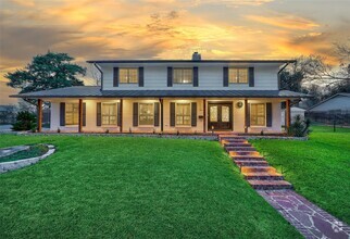 Building Photo - 3409 Lakeside Dr