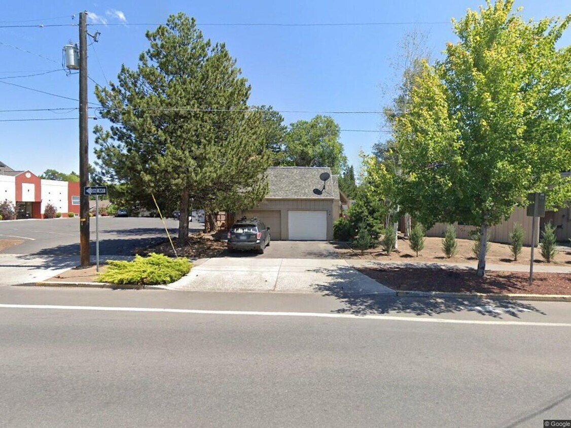 414 NW Bond St Unit 416, Bend, OR 97703 Room for Rent in Bend, OR