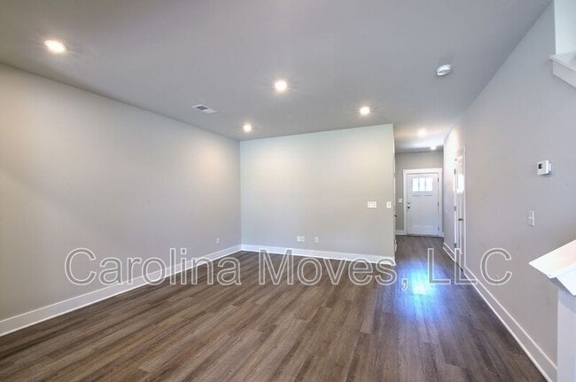 Foto del edificio - 251 Keaton Ct