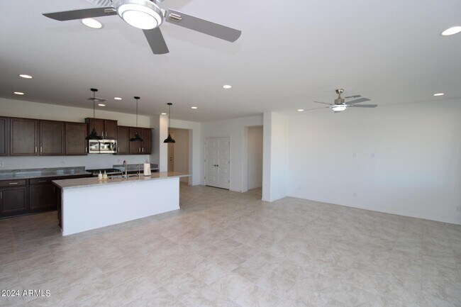 Building Photo - 23020 E Calle Luna