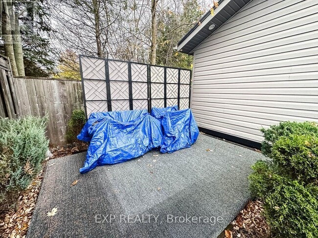 Photo du bâtiment - 121 Cedar St