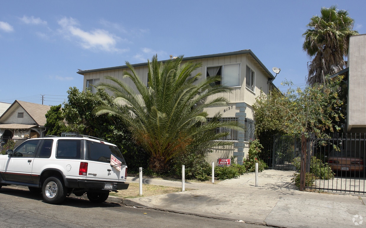6137 Eleanor Ave, Los Angeles, CA 90038 Apartments in Los Angeles, CA
