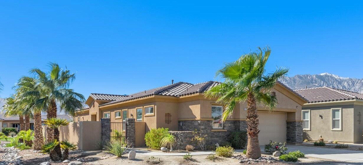 Primary Photo - 67371 Zuni Ct