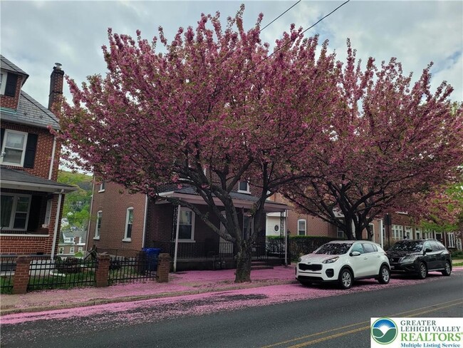 Foto del edificio - 1024 Delaware Ave