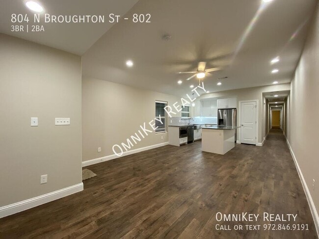 Building Photo - 804 N Broughton St