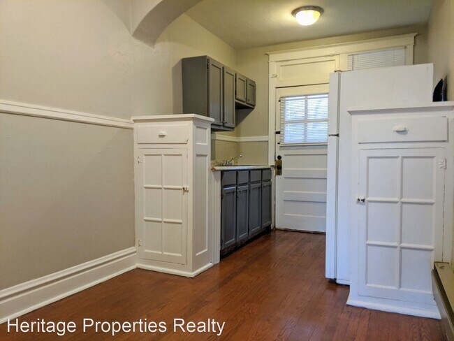 Foto del edificio - 3848-3852 Bamberger Ave