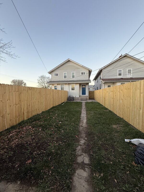 Foto del edificio - 207 Southwood Ave