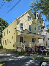 Building Photo - 48 Greene St