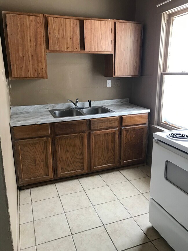 Foto del edificio - 3604 E 58th St