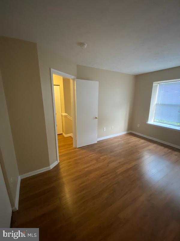 Building Photo - 28 Chinaberry Ln