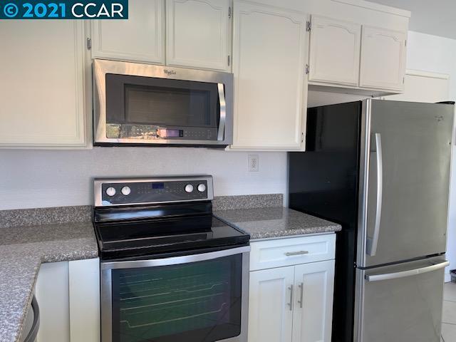 Foto del edificio - 2216 Colfax Way