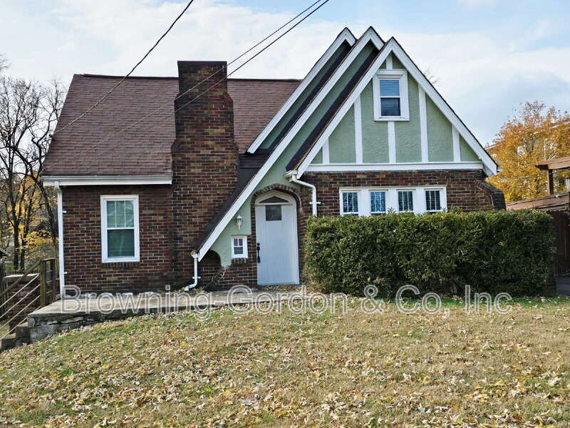 Primary Photo - 1504 Riverside Dr