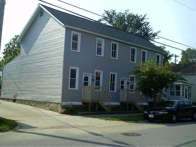 Building Photo - 321 10th St N