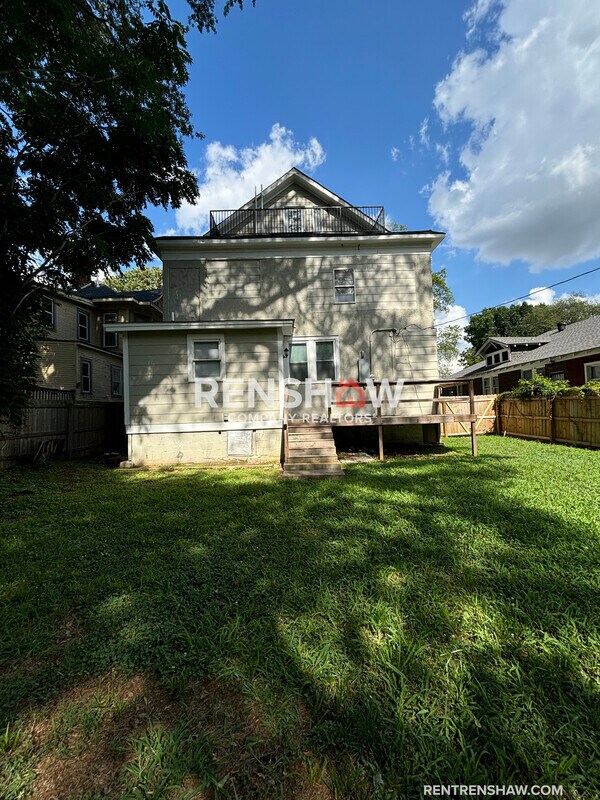 Building Photo - 59 N Willett St