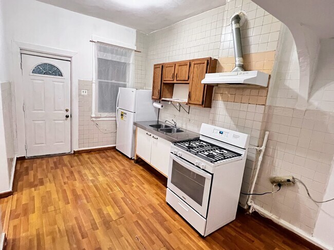 Foto del edificio - 2455 W Grenshaw St