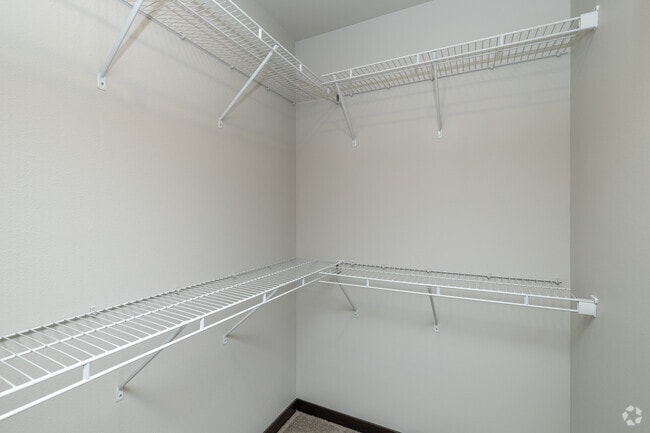 3BR, 2.5BA - 1,398SF - Second Closet - Falcon Heights Townhomes