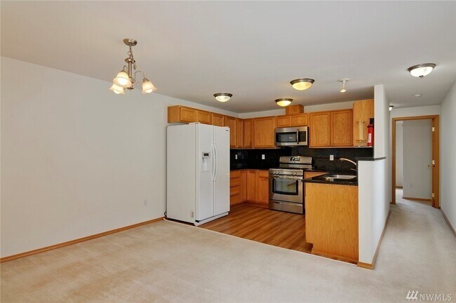 Foto del edificio - 1727 NE 146th St