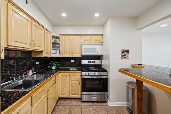 Foto del edificio - 929 S Oak Park Ave