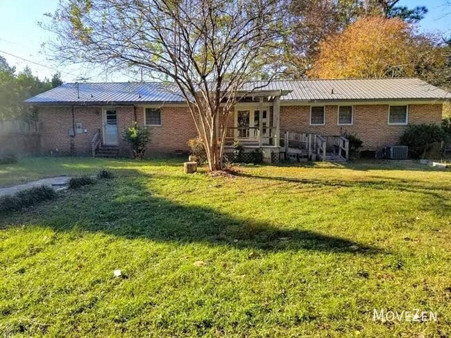 Building Photo - 4902 College Acres Dr