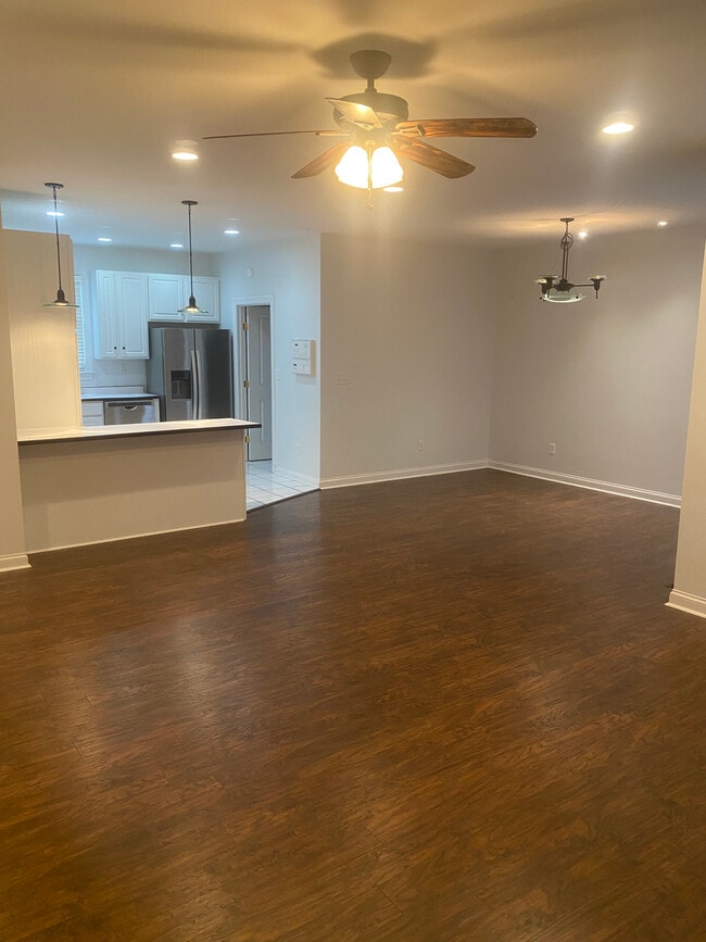 Building Photo - 126 Pheasant Run