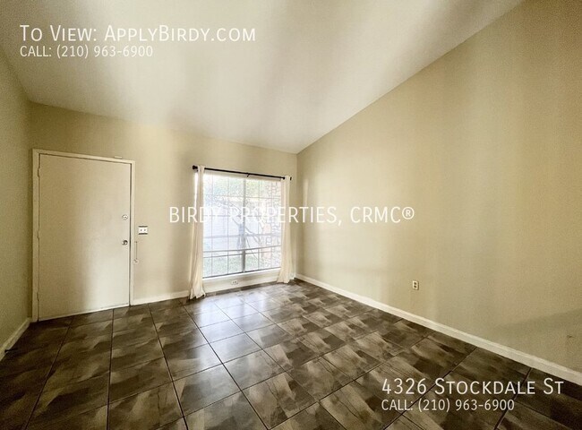 Building Photo - **3 Bed, 2 Bath Home Located Near SA Airpo...