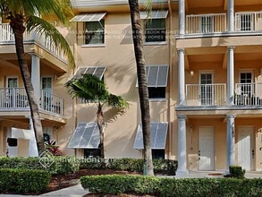 Building Photo - 1529 Cades Bay Ave