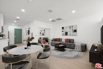 Building Photo - 3977 Beverly Blvd