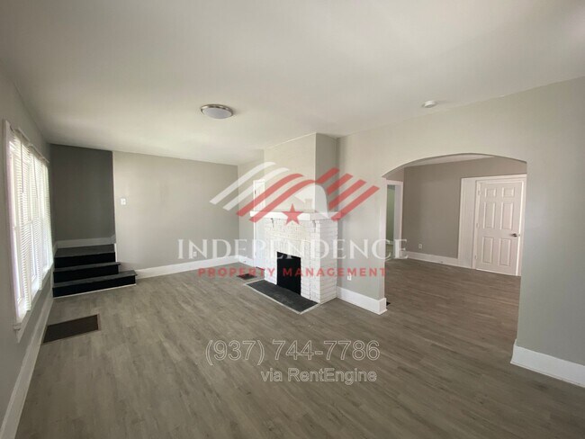 Foto del edificio - 1004 W Fairview Ave