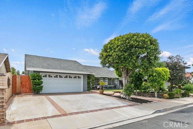 Foto del edificio - 24031 Olivera Dr