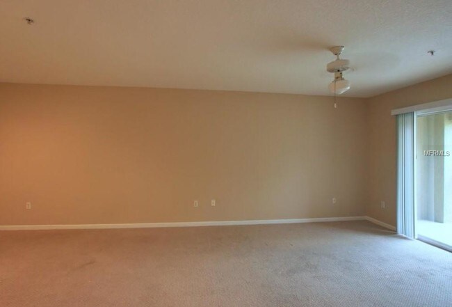Building Photo - 713 Crest Pines Dr