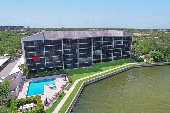 Foto del edificio - 11370 12 Oaks Way