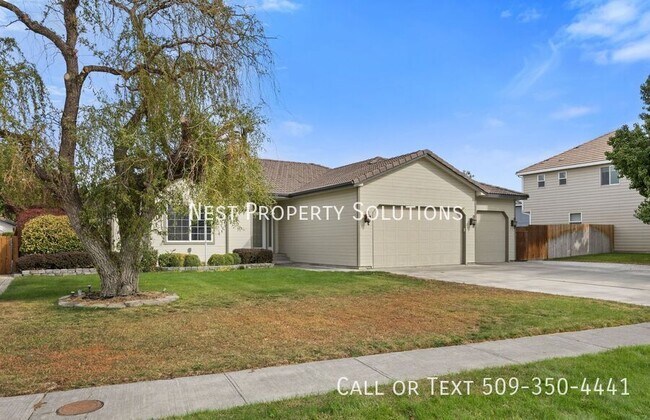 Building Photo - 318 E Tanglewood Dr