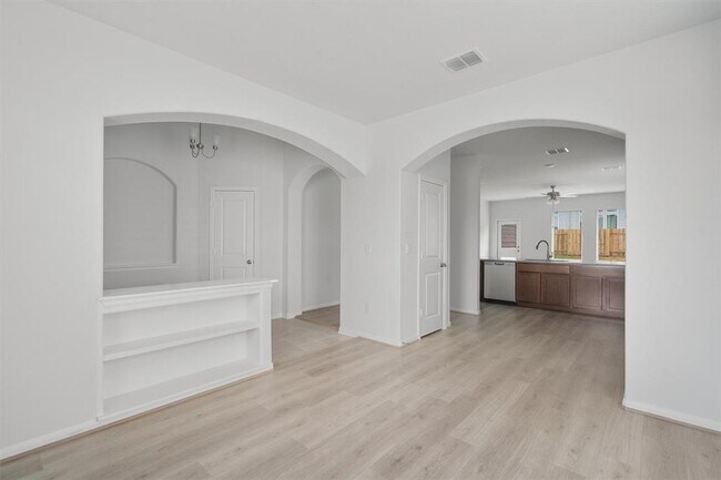 Foto del edificio - 315 Diamondleaf Dr